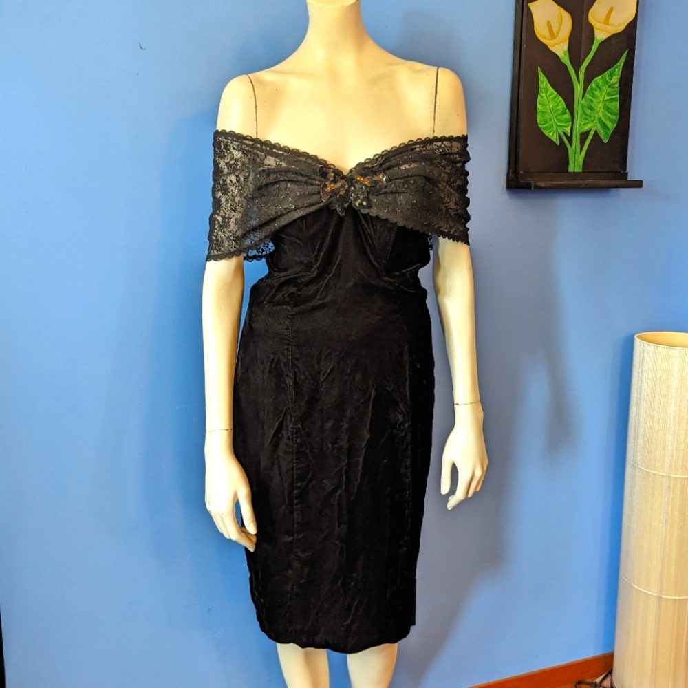 1980s Gunne Sax by Jessica McClintock Black Dress